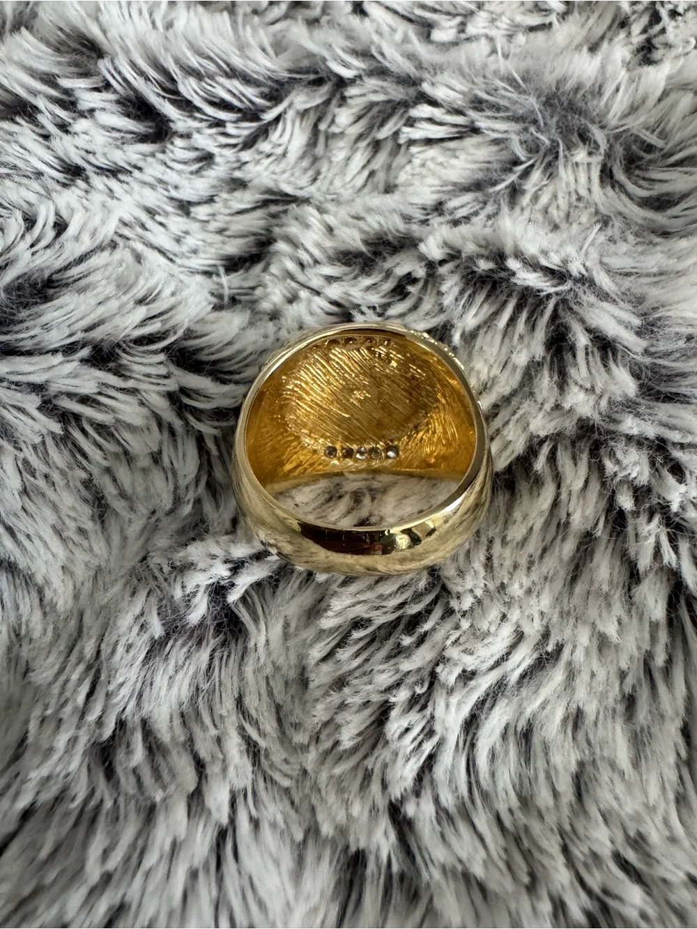 14K Gold-In-Quartz Center Statement Ring - Elegant Men’s Jewelry